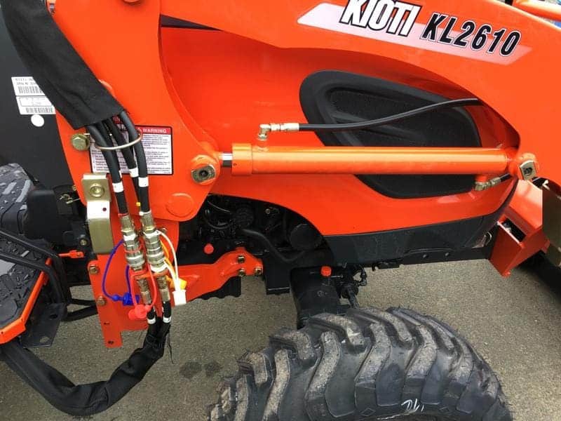 Kioti CK2610 hydraulics